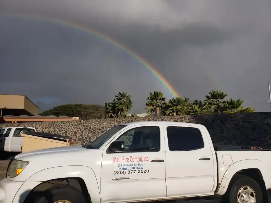 Maui Fire Control service truck on location